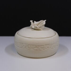 Boîte céramique artisanale - texture martelée